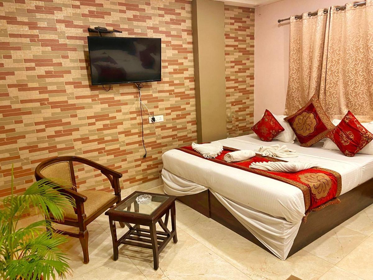 Hotel Midcity 3*
