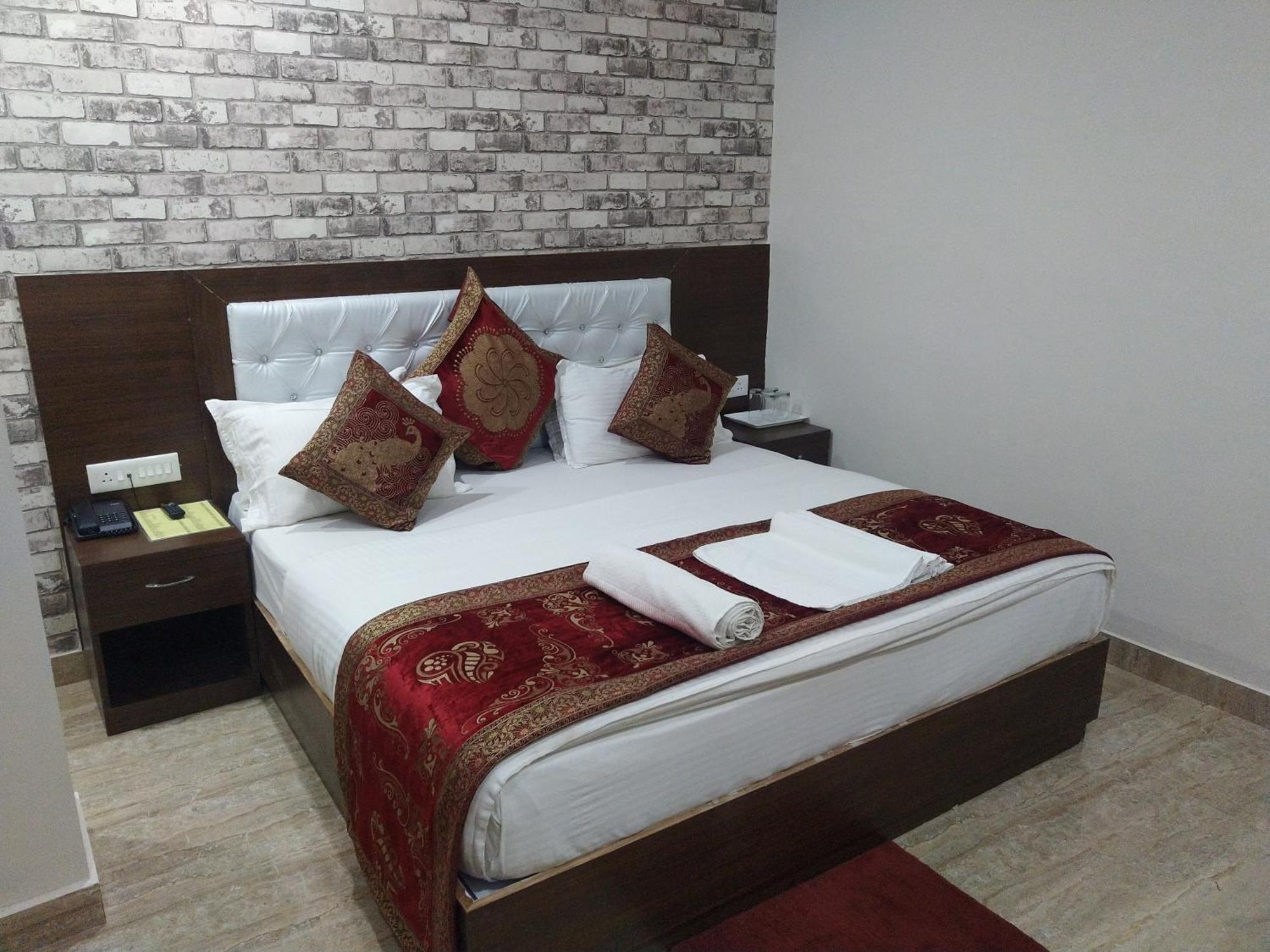 Midcity Varanasi