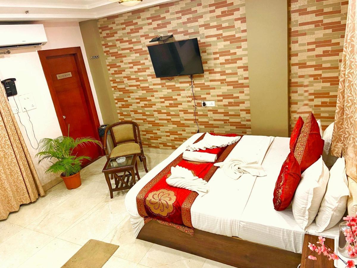 Hotel Midcity 3*